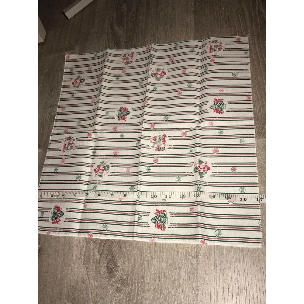 Vintage Christmas linens